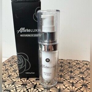 AlluraLuxe Moisturizing Eye Serum .5 OZ 15 ML New Sealed